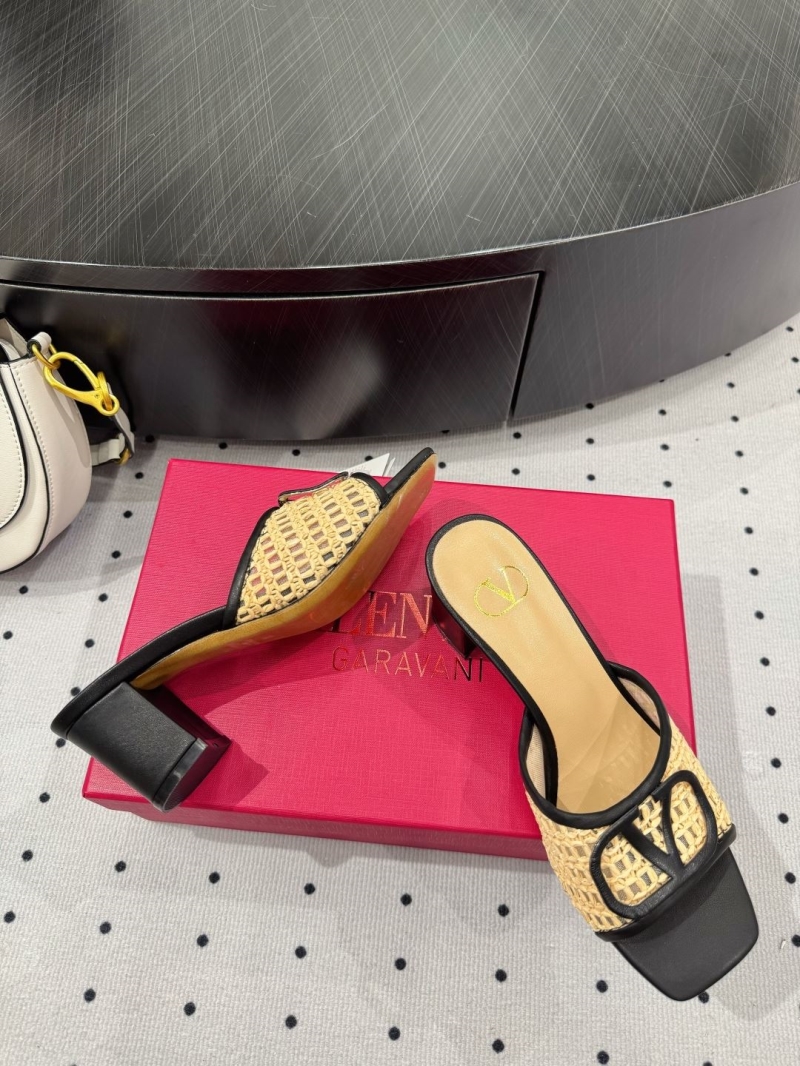 Va1e*ntin0 heeled shoes